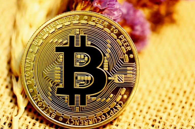 Kako zameniti Bitcoin za novac